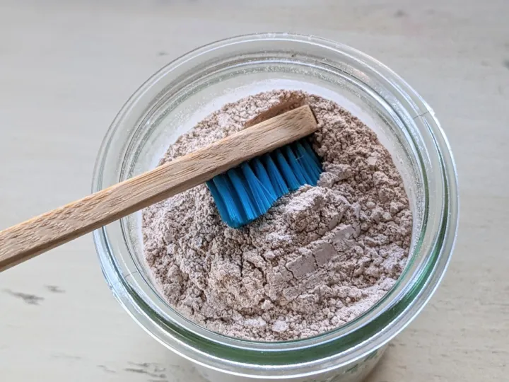 Powder for Teeth: Natural Oral Care Solution & Benefits